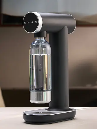 SMEG | Wassersprudler Soda-Stream 1L Emerald-Green | schwarz